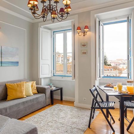Bright Tailor Made Apartment By The Castle ลิสบอน ภายนอก รูปภาพ