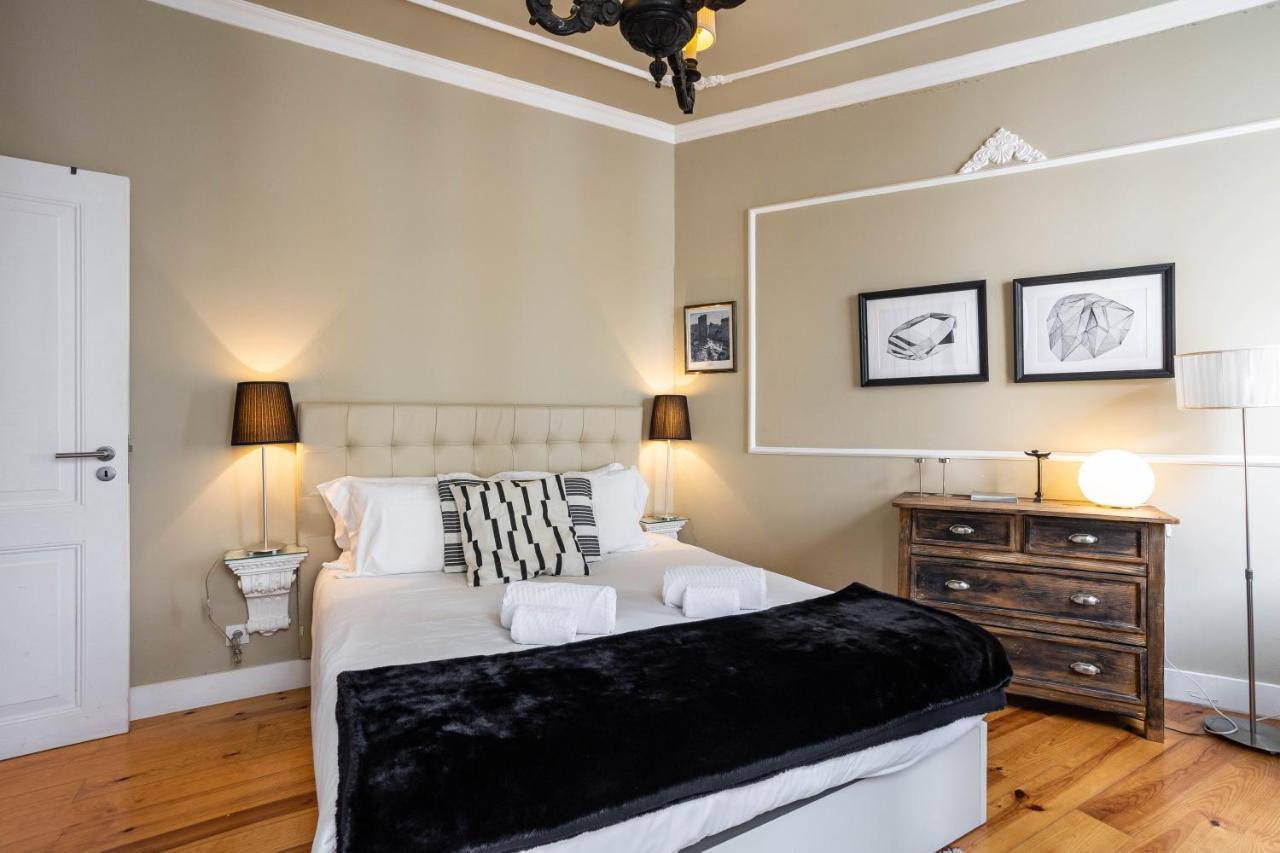 Bright Tailor Made Apartment By The Castle ลิสบอน ภายนอก รูปภาพ